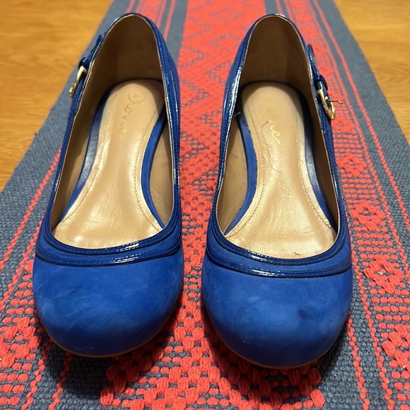 Blue wedge pumps - Picture 2 of 4